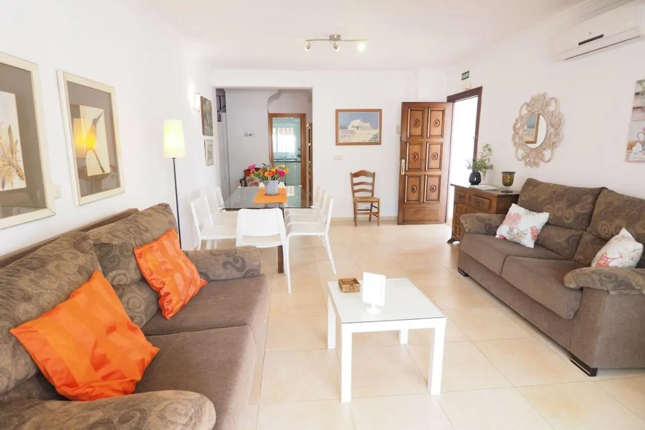 Nerja Paradise Rentals - Villa Los Leones 0*,  Spanje